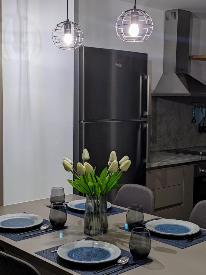 Sky Side Luxury Condo Skopje Exterior photo